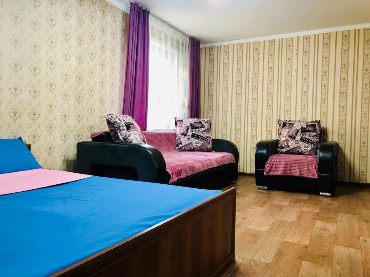 Apartaments In The City Center Karagandy Extérieur photo